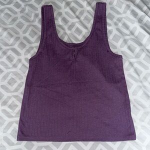 American Eagle crop top